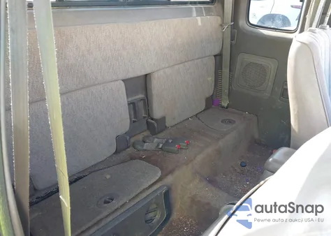 1999 Toyota Tacoma z USA, uszkodzony, nr VIN 4TAWM72N5XZ429880